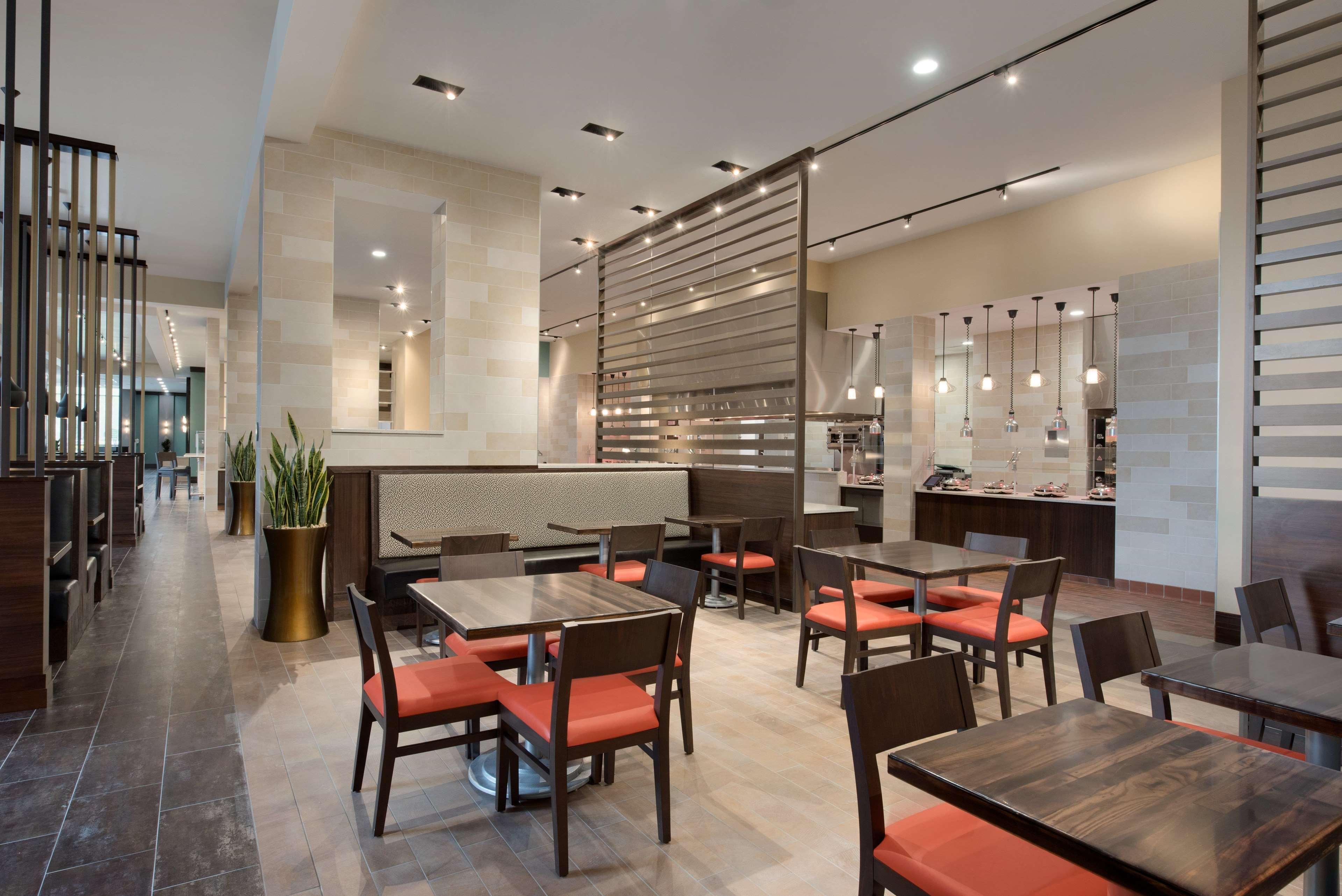 Embassy Suites By Hilton Chicago Naperville Ngoại thất bức ảnh